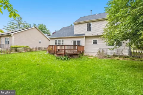 Exterior - 100 Crossing Pointe Ct, Frederick, MD 21702 photo 6 of 9