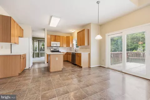 Entry Way - 100 Crossing Pointe Ct, Frederick, MD 21702 photo 1 of 4