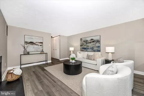 Living - 308 Heather Ridge Dr, Frederick, MD 21702 photo 2 of 5
