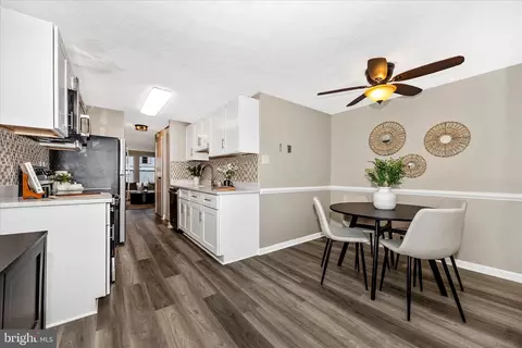 Dining - 308 Heather Ridge Dr, Frederick, MD 21702 photo 1 of 2