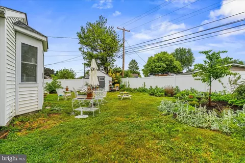 Exterior - 466 Carrollton Dr, Frederick, MD 21701 photo 7 of 8