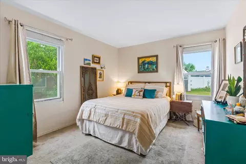 Bedroom - 466 Carrollton Dr, Frederick, MD 21701 photo 1 of 8