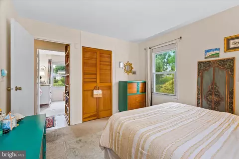 Bedroom - 466 Carrollton Dr, Frederick, MD 21701 photo 3 of 8