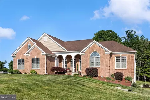 Exterior - 7145 Linganore Rd, Frederick, MD 21701 photo 9 of 11