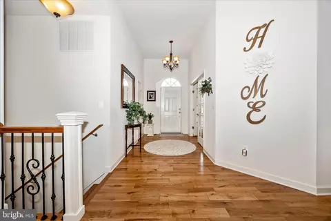 Entry Way - 7145 Linganore Rd, Frederick, MD 21701 photo 1 of 4
