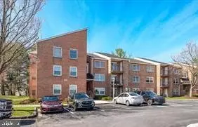 200 Chapel Ct #209, Walkersville, MD 21793