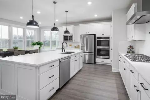 Kitchen - 9360 Bitterroot Ter, Frederick, MD 21701 photo 2 of 2