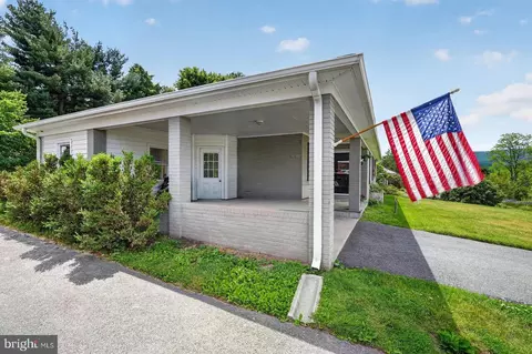 Exterior - 8409 Walter Martz Rd, Frederick, MD 21702 photo 3 of 8