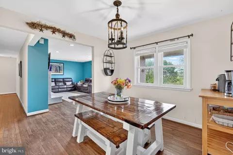 Dining - 8409 Walter Martz Rd, Frederick, MD 21702 photo 1 of 1