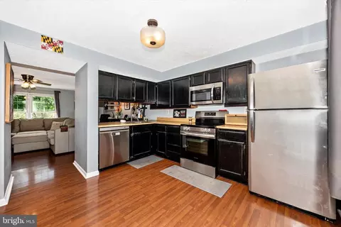 Kitchen - 1458 Mobley Ct, Frederick, MD 21701 photo 2 of 4