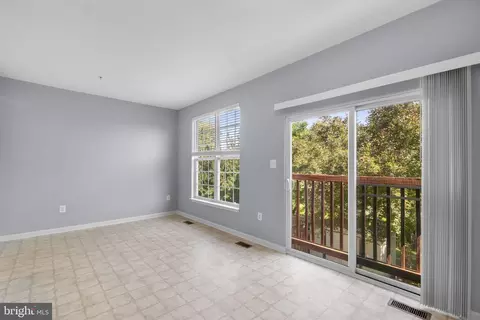 Living - 153 Fieldstone Ct, Frederick, MD 21702 photo 5 of 12