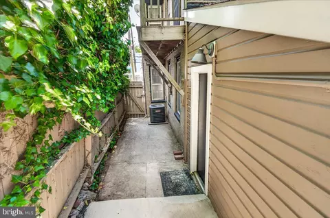 Exterior - 33 E South St, Frederick, MD 21701 photo 17 of 23