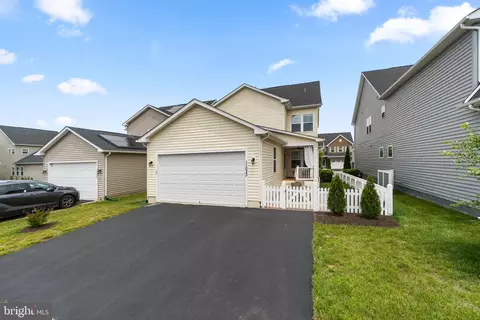 Exterior - 11033 Hazelnut Ln, Monrovia, MD 21770 photo 5 of 6