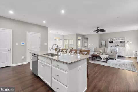Entry Way - 11033 Hazelnut Ln, Monrovia, MD 21770 photo 4 of 15