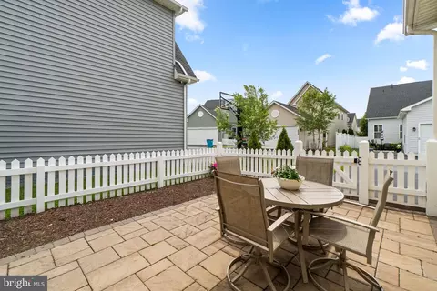 Exterior - 11033 Hazelnut Ln, Monrovia, MD 21770 photo 4 of 6
