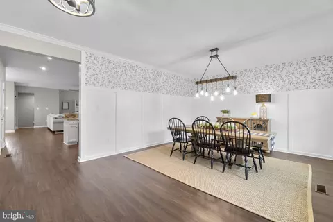 Dining - 11033 Hazelnut Ln, Monrovia, MD 21770 photo 3 of 6