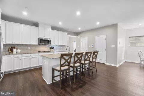 Entry Way - 11033 Hazelnut Ln, Monrovia, MD 21770 photo 3 of 15