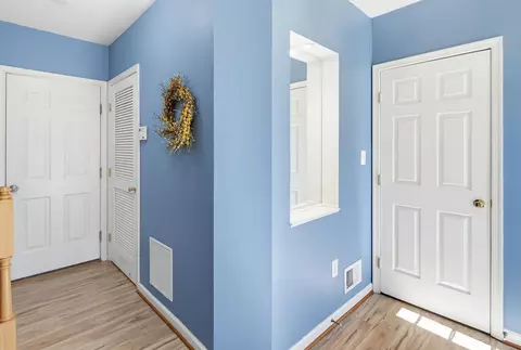 Entry Way - 570 Eisenhower Dr, Frederick, MD 21703 photo 1 of 2
