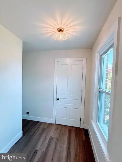 Entry Way - 7 N Wisner St, Frederick, MD 21701 photo 2 of 2