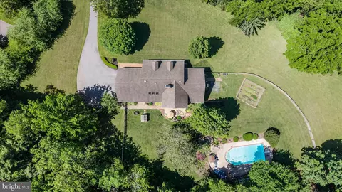 6742 Deer Spring Ln, Middletown, MD 21769