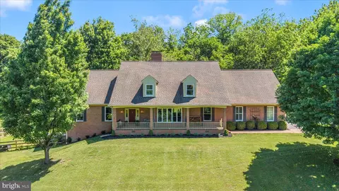6742 Deer Spring Ln, Middletown, MD 21769