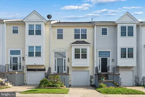 7115 Collinsworth Pl, Frederick, MD 21703