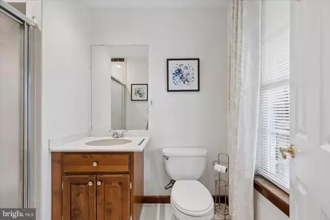 Bath - 7115 Collinsworth Pl, Frederick, MD 21703 photo 5 of 5
