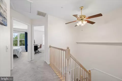 Entry Way - 7115 Collinsworth Pl, Frederick, MD 21703 photo 5 of 7