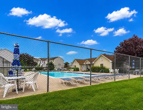 Exterior - 7115 Collinsworth Pl, Frederick, MD 21703 photo 8 of 9