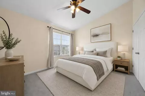 Bedroom - 7115 Collinsworth Pl, Frederick, MD 21703 photo 1 of 4