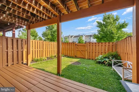 Exterior - 7115 Collinsworth Pl, Frederick, MD 21703 photo 2 of 9