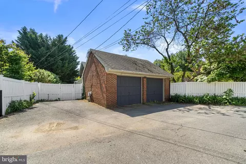 Exterior - 305 College Pl, Frederick, MD 21701 photo 12 of 12