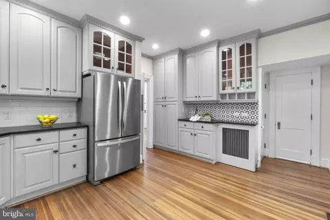 Kitchen - 305 College Pl, Frederick, MD 21701 photo 2 of 3