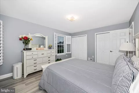 Bedroom - 5686 Crabapple Dr, Frederick, MD 21703 photo 5 of 9