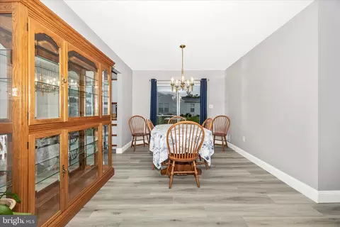 Dining - 5686 Crabapple Dr, Frederick, MD 21703 photo 2 of 4