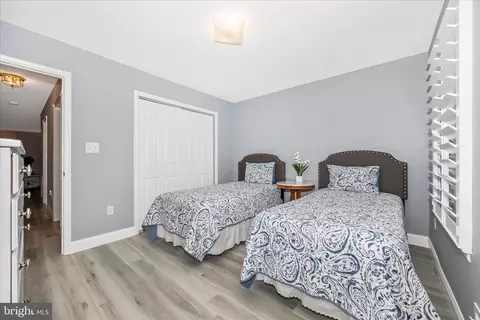 Bedroom - 5686 Crabapple Dr, Frederick, MD 21703 photo 8 of 9
