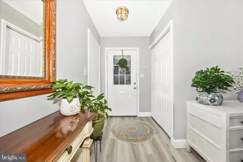 Entry Way - 5686 Crabapple Dr, Frederick, MD 21703 photo 1 of 6