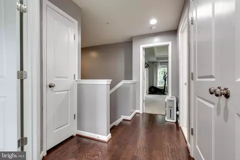 Entry Way - 5622 Scott Ridge Pl, Frederick, MD 21704 photo 8 of 10