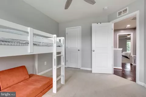 Bedroom - 5622 Scott Ridge Pl, Frederick, MD 21704 photo 6 of 7