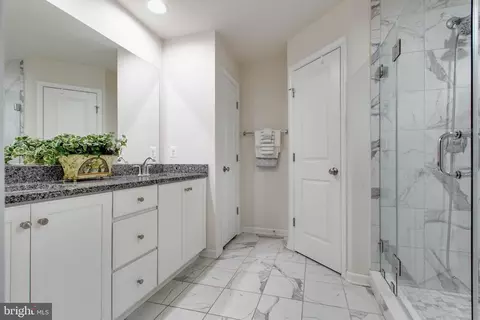 Bath - 5622 Scott Ridge Pl, Frederick, MD 21704 photo 1 of 1