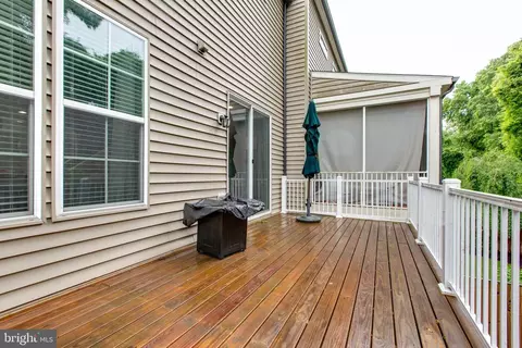 Exterior - 5622 Scott Ridge Pl, Frederick, MD 21704 photo 6 of 10