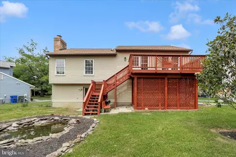 Exterior - 176 Stoneybrook Ct, Frederick, MD 21702 photo 7 of 13
