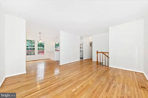 Living - 176 Stoneybrook Ct, Frederick, MD 21702 photo 3 of 9