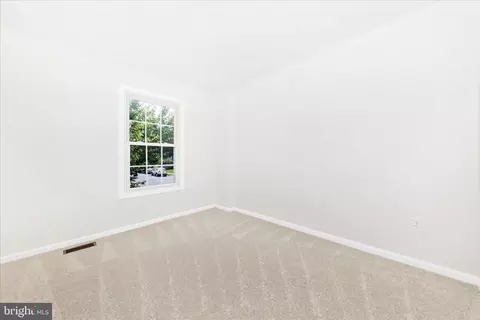 Entry Way - 176 Stoneybrook Ct, Frederick, MD 21702 photo 2 of 2