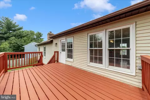 Exterior - 176 Stoneybrook Ct, Frederick, MD 21702 photo 12 of 13