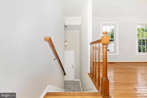 Entry Way - 176 Stoneybrook Ct, Frederick, MD 21702 photo 1 of 2