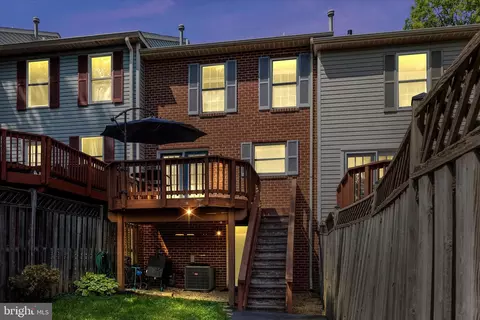 Exterior - 2412 Dunmore Ct, Frederick, MD 21702 photo 16 of 17