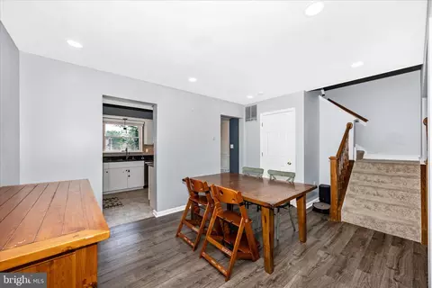 Entry Way - 2412 Dunmore Ct, Frederick, MD 21702 photo 1 of 3