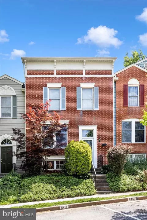 Exterior - 2412 Dunmore Ct, Frederick, MD 21702 photo 12 of 17