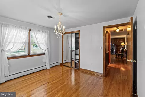 Bedroom - 8214 Pembrook Ct, Frederick, MD 21704 photo 1 of 10